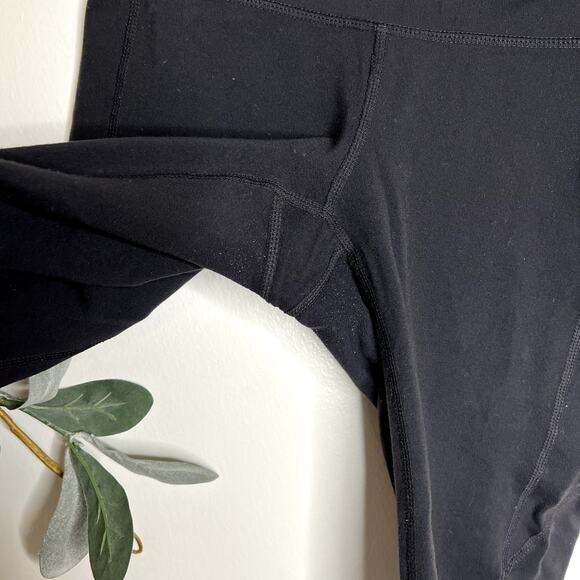 Athleta Black Cropped Leggings LAST CALL - Picture 3 of 6